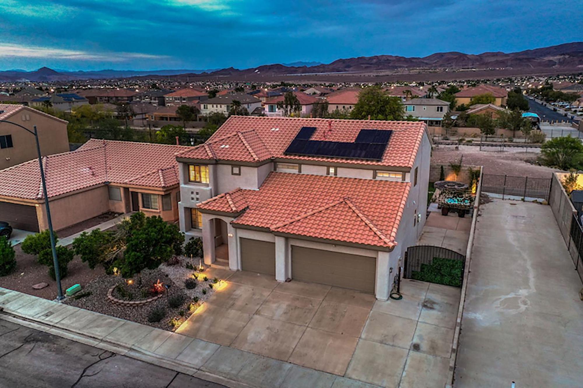 Buddha Gem, Central 6 Bed Room Luxury Home With Pool Hot Tub Game Room And Much More Las Vegas Buitenkant foto